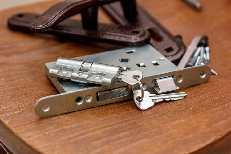 Why Should You Consider Rekeying Your House?